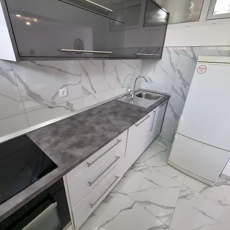 Striga With 2 And Balcony Daire