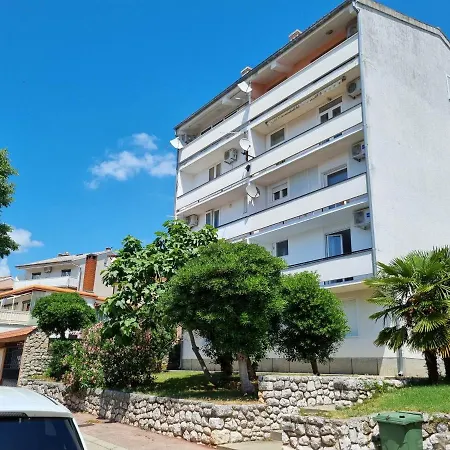 Striga With 2 And Balcony *